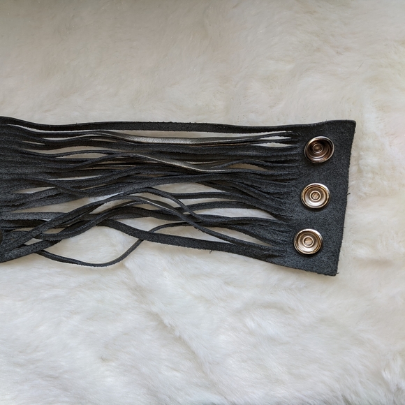 Gray Leather Cuff - Picture 2 of 2